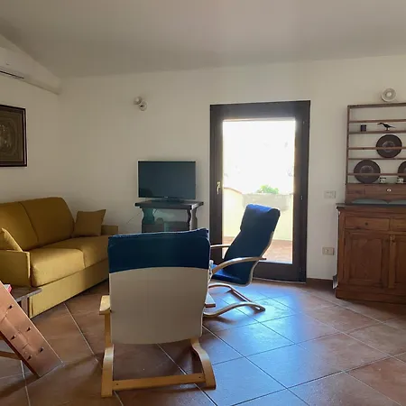 Il Carrubo Apartment *